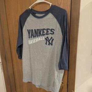 New York Yankees 3/4 Sleeve Gray and Blue TShirt-Medium